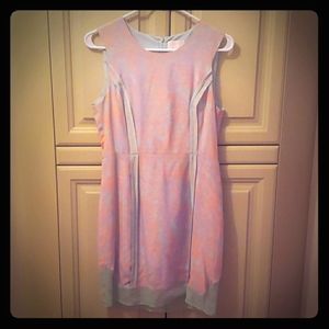 Sleeveless Pastel Camo Top, Size Medium